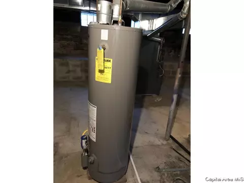 2420 N 15th St, Springfield, IL 62702 photo 21