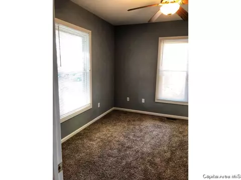 2420 N 15th St, Springfield, IL 62702 photo 15