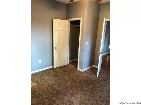 2420 N 15th St, Springfield, IL 62702 photo 11