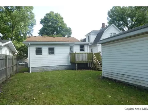 2209 S 10th St, Springfield, IL 62703 photo 14