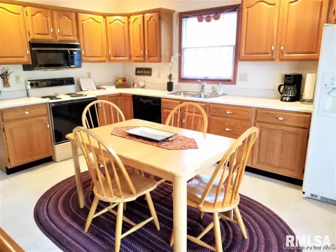 2804 Rainier, Springfield, IL 62704 photo 11