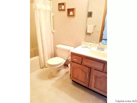 2804 Rainier, Springfield, IL 62704 photo 23