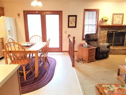 2804 Rainier, Springfield, IL 62704 photo 8