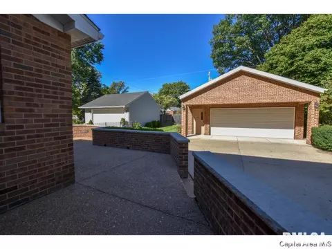 717 Williams Blvd, Springfield, IL 62704 photo 4