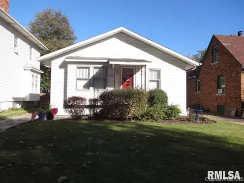 1920 S Whittier Ave, Springfield, IL 62704 photo 1