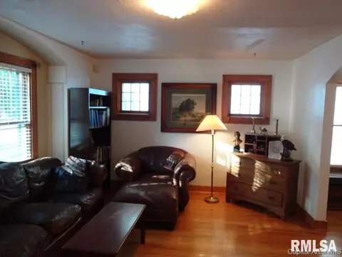 1920 S Whittier Ave, Springfield, IL 62704 photo 5