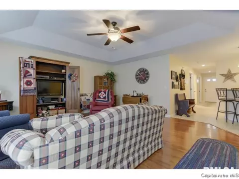 2915 Ocala Ln, Springfield, IL 62707 photo 17