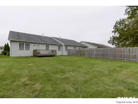 2915 Ocala Ln, Springfield, IL 62707 photo 4