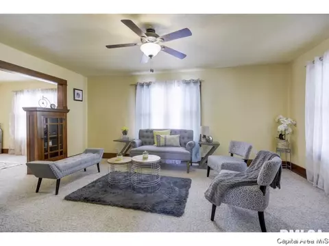 1937 S Spring St, Springfield, IL 62704 photo 8