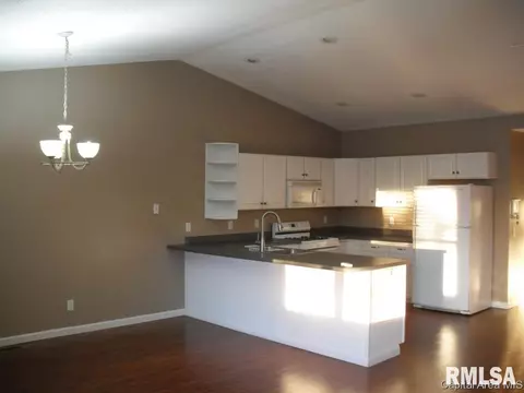 4423 Harvard Dr, Springfield, IL 62712 photo 4