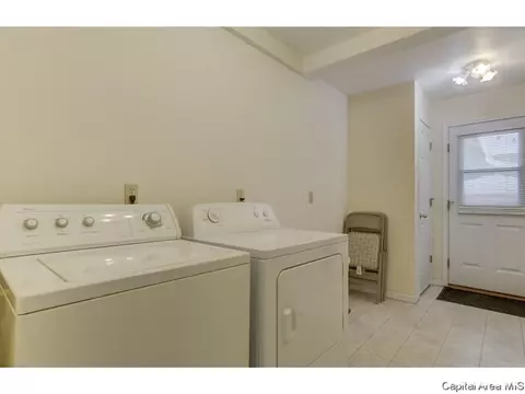 1616 Holmes Ave, Springfield, IL 62704 photo 32