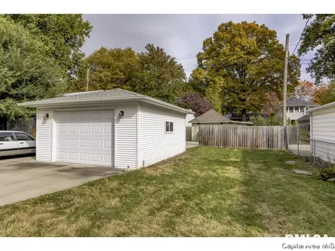 1616 Holmes Ave, Springfield, IL 62704 photo 35