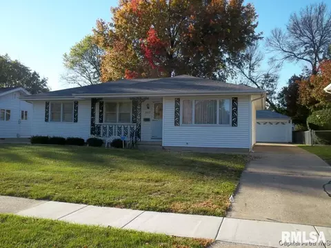 2417 Arrowhead, Springfield, IL 62702 photo 2
