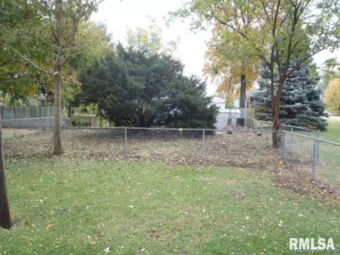2840 S 4th St, Springfield, IL 62703 photo 14
