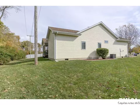 2701 Wellington, Springfield, IL 62703 photo 24