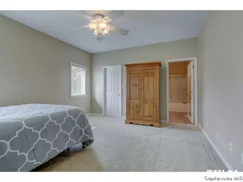 2701 Wellington, Springfield, IL 62703 photo 14