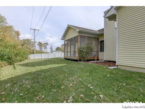 2701 Wellington, Springfield, IL 62703 photo 25