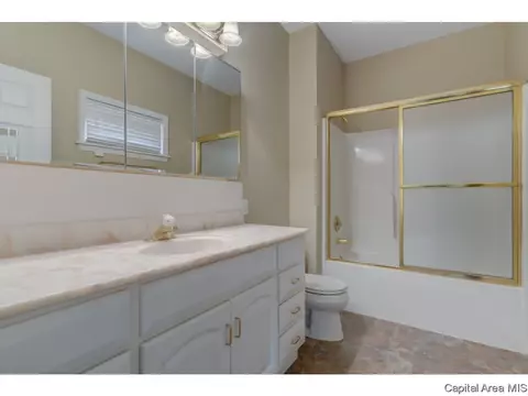 2701 Wellington, Springfield, IL 62703 photo 15