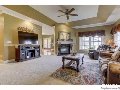 7200 Wentworth Dr, Springfield, IL 62711 photo 7