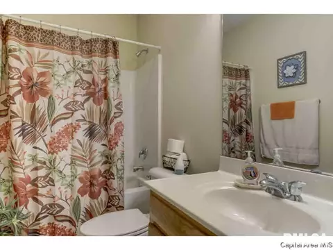 7200 Wentworth Dr, Springfield, IL 62711 photo 32