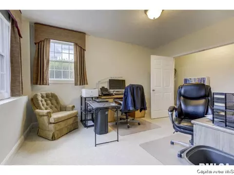7200 Wentworth Dr, Springfield, IL 62711 photo 28