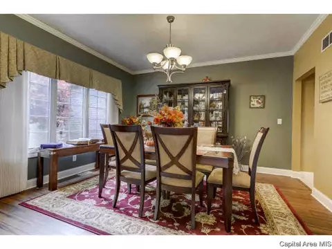 7200 Wentworth Dr, Springfield, IL 62711 photo 6