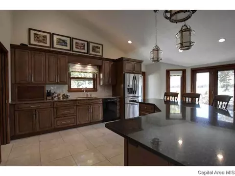 66 N Fox Mill Ln, Springfield, IL 62707 photo 7