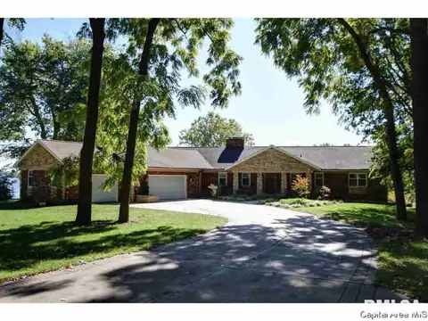 66 N Fox Mill Ln, Springfield, IL 62707 photo 1