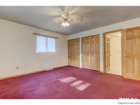 2495 Arrowhead, Springfield, IL 62702 photo 21