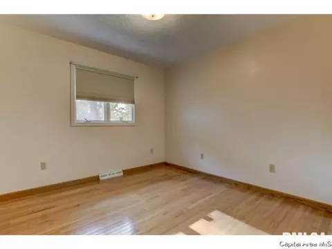 2495 Arrowhead, Springfield, IL 62702 photo 13