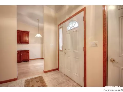 4420 Tulane Ct, Springfield, IL 62712 photo 7