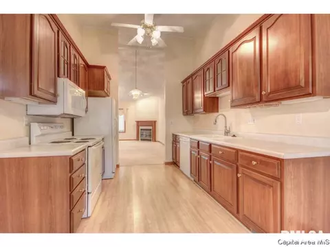 4420 Tulane Ct, Springfield, IL 62712 photo 16