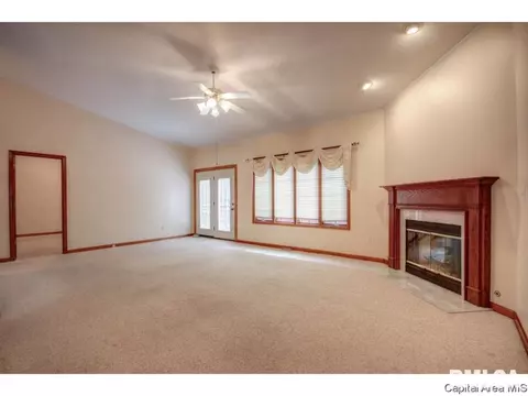 4420 Tulane Ct, Springfield, IL 62712 photo 12