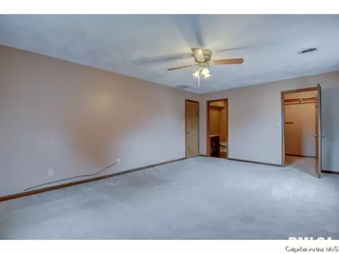 1512 Devonwood, Springfield, IL 62704 photo 22