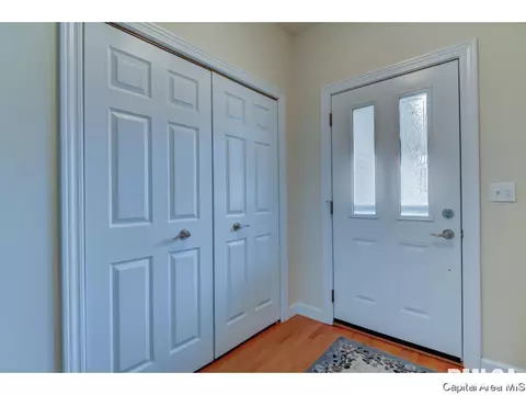 3606 Lytham, Springfield, IL 62712 photo 2