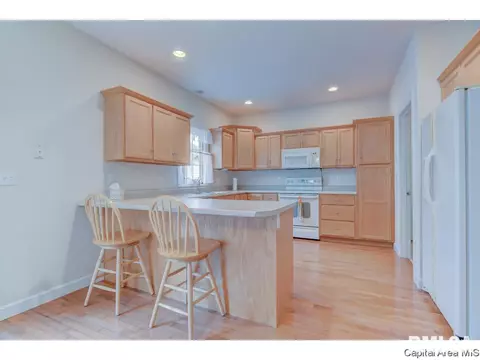 3606 Lytham, Springfield, IL 62712 photo 9