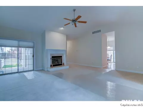 3606 Lytham, Springfield, IL 62712 photo 5