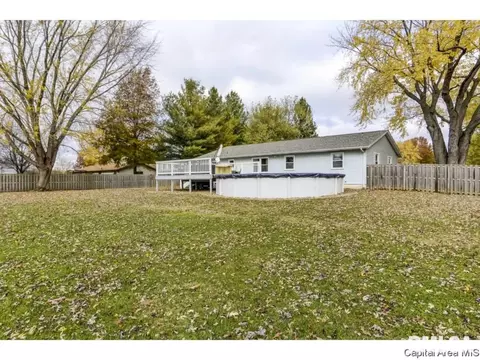 412 E Lynwood Dr, Athens, IL 62613 photo 36