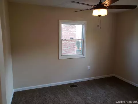 29 Rosaria Rd, Springfield, IL 62702 photo 10