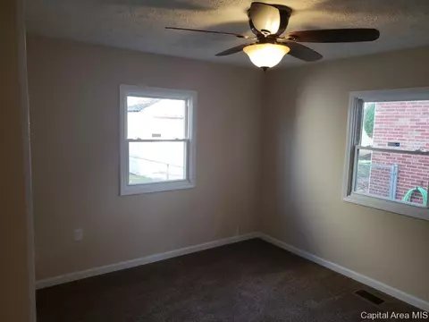 29 Rosaria Rd, Springfield, IL 62702 photo 9