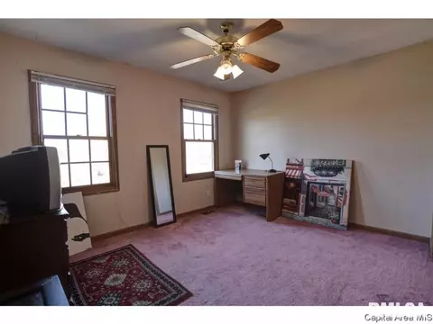 4300 Comanche Dr, Springfield, IL 62711 photo 20