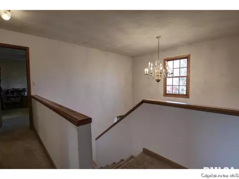 4300 Comanche Dr, Springfield, IL 62711 photo 18