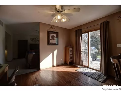 4300 Comanche Dr, Springfield, IL 62711 photo 14