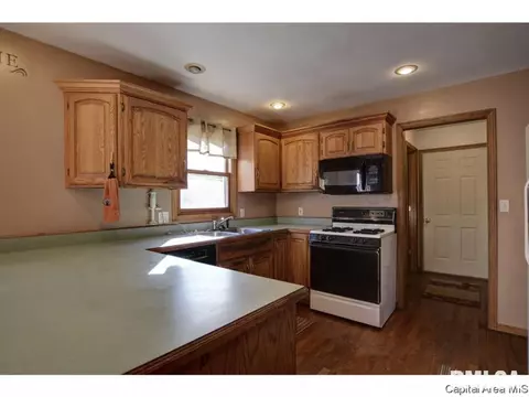 4300 Comanche Dr, Springfield, IL 62711 photo 12
