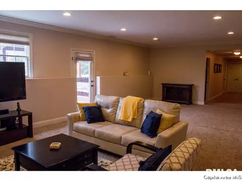 1400 Lake Pointe Crt, Springfield, IL 62712 photo 21