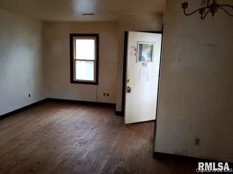 2032 N 19th St, Springfield, IL 62702 photo 6