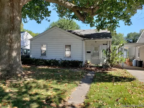 2032 N 19th St, Springfield, IL 62702 photo 1
