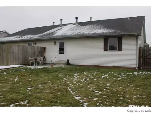 2720 Walter Rd, Springfield, IL 62703 photo 2