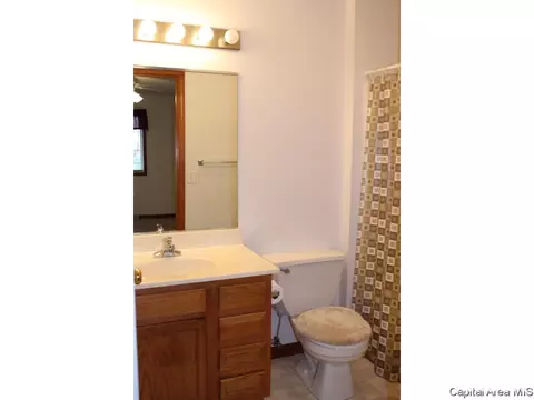 2720 Walter Rd, Springfield, IL 62703 photo 13