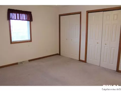 2720 Walter Rd, Springfield, IL 62703 photo 14